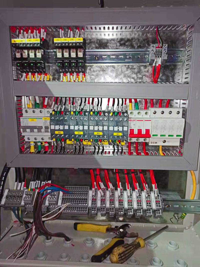 “中铁十八局搅拌站防雷工程”项目防雷器安装工程竣工验收